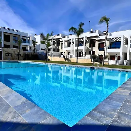 La Calienta Vistas A La Laguna Rosa Y A La Piscina Apartamento Torrevieja